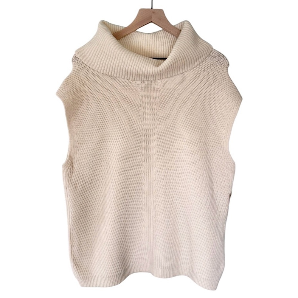 NWT Elie Tahari Wool Blend Sleeveless Turtleneck Sweater White Cream‎ Size Large